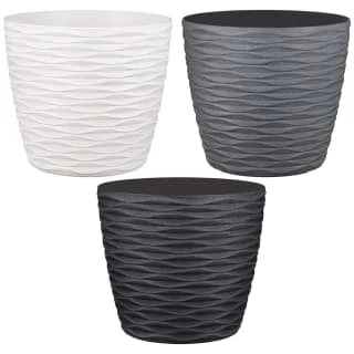 B&M Wave Effect Plastic Plant Pot - White 4 B&M Wave Effect Plastic Plant Pot - White - Image 2