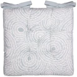 B&M Luxury Seat Pad - Light Blue Circle Print